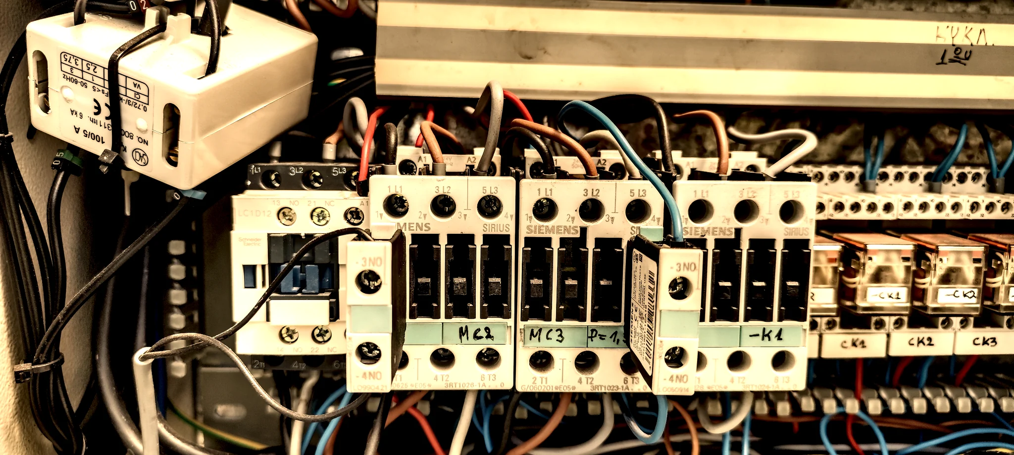 Industrial panel with contactors and power wiring for an automation application
